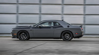 Dodge Challenger přichází ve verzi T/A, která odkazuje na bohatou minulost.