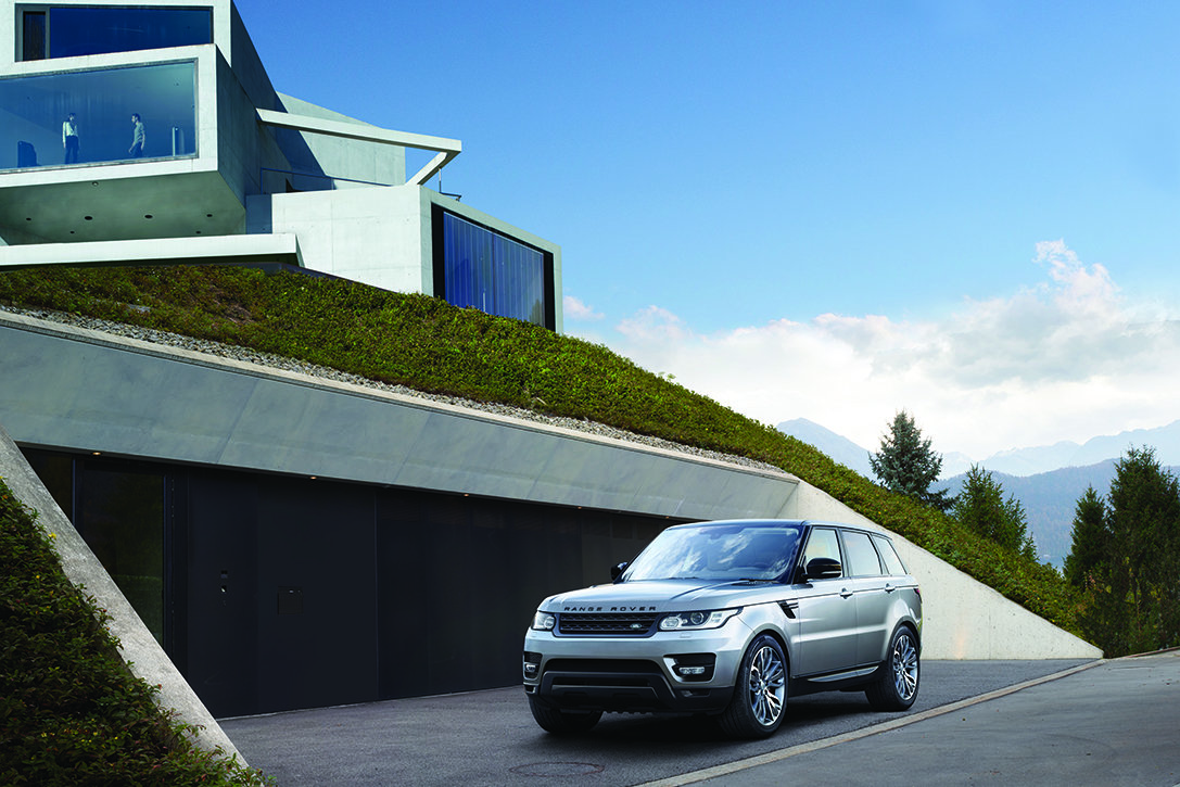 Range Rover Sport dostal pro nový modelový rok dvoulitrový naftový čtyřválec.