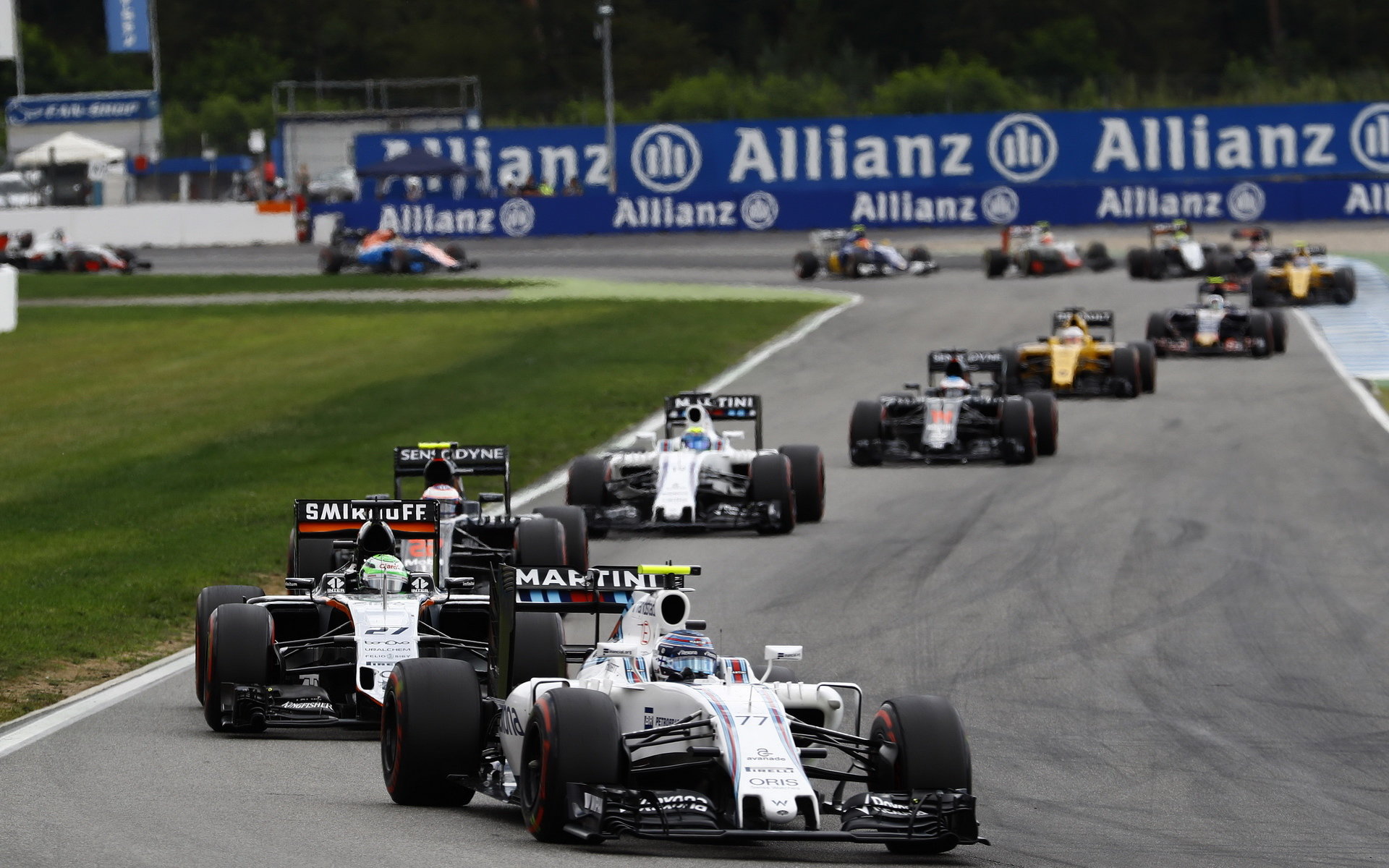 Valtteri Bottas v závodě v Německu