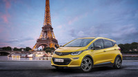 Opel Ampera-e míří v sériové podobě do Paříže.
