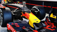 Přední křídlo vozu Red Bull RB12 - Renault v Belgii