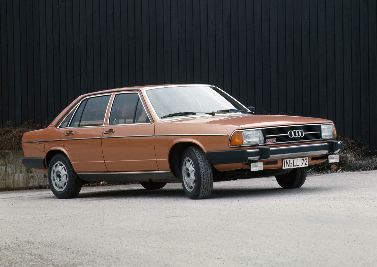 Audi 100 GLS 5E (C2), rok výroby 1979