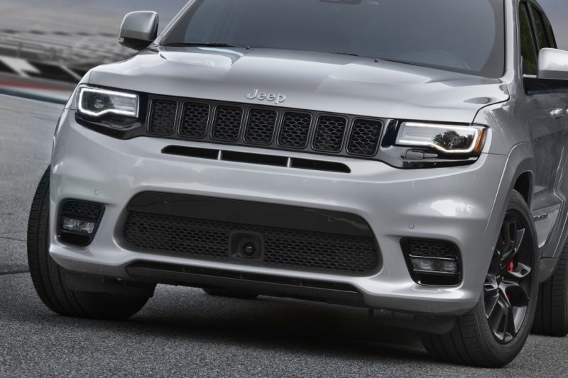 Jeep Grand Cherokee SRT (2017)