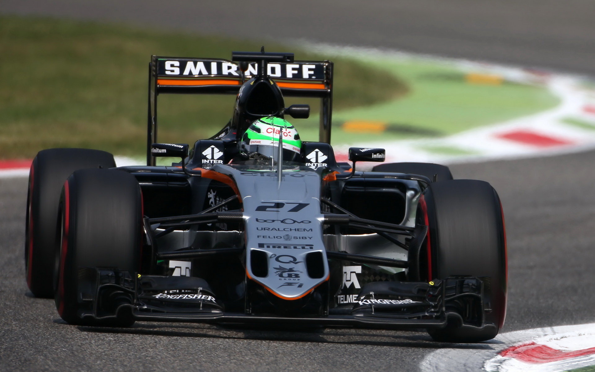 Nico Hülkenberg proniká do struktury týmu Force India