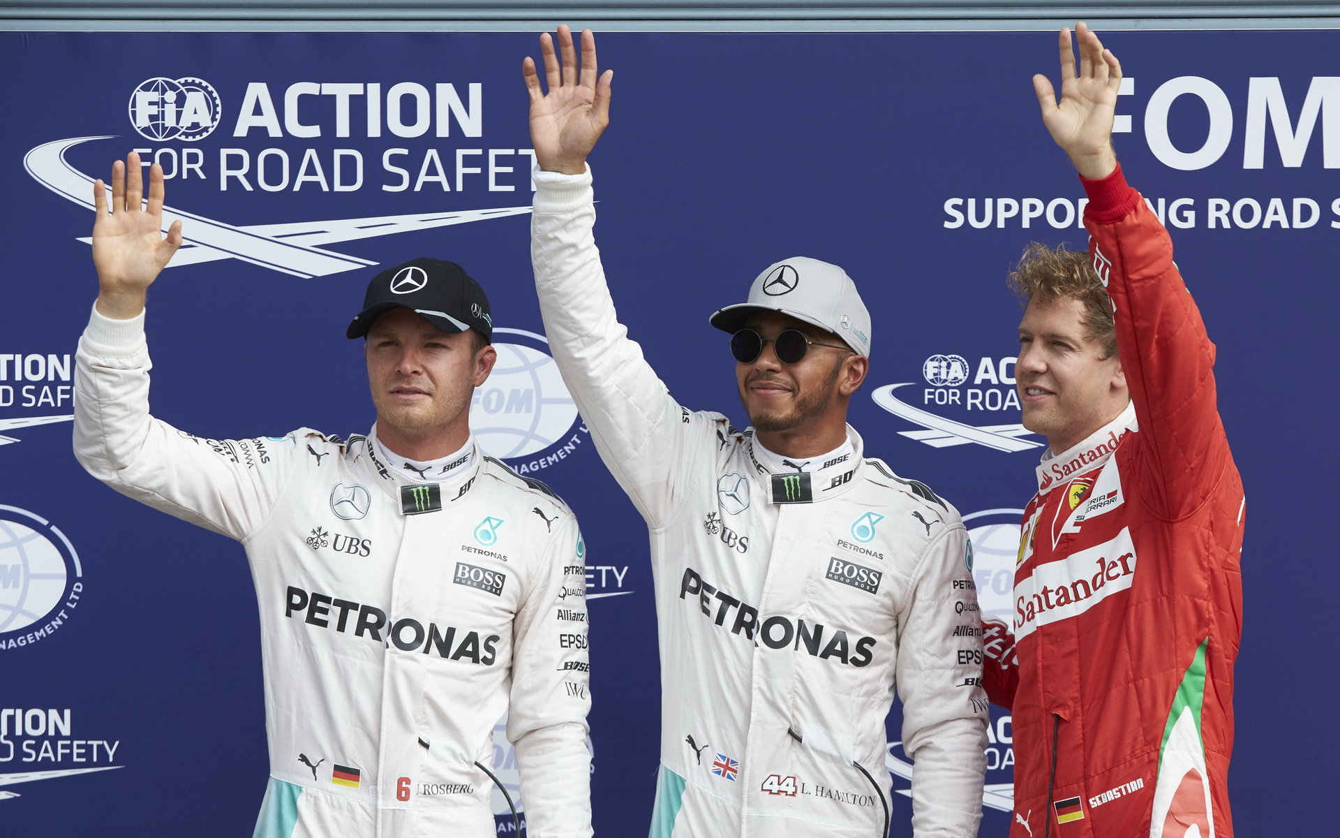Nico Rosberg, Lewis Hamilton a Sebastian Vettel po kvalifikaci na Monze