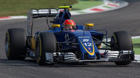 Felipe Nasr při pátečním tréninku na Monze