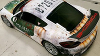 Porsche Cayman v úpravě "koroze"