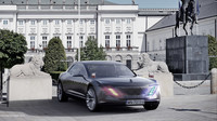 Polská limuzína Varsovia Concept je pro toho, komu Rolls-Royce nestačí.