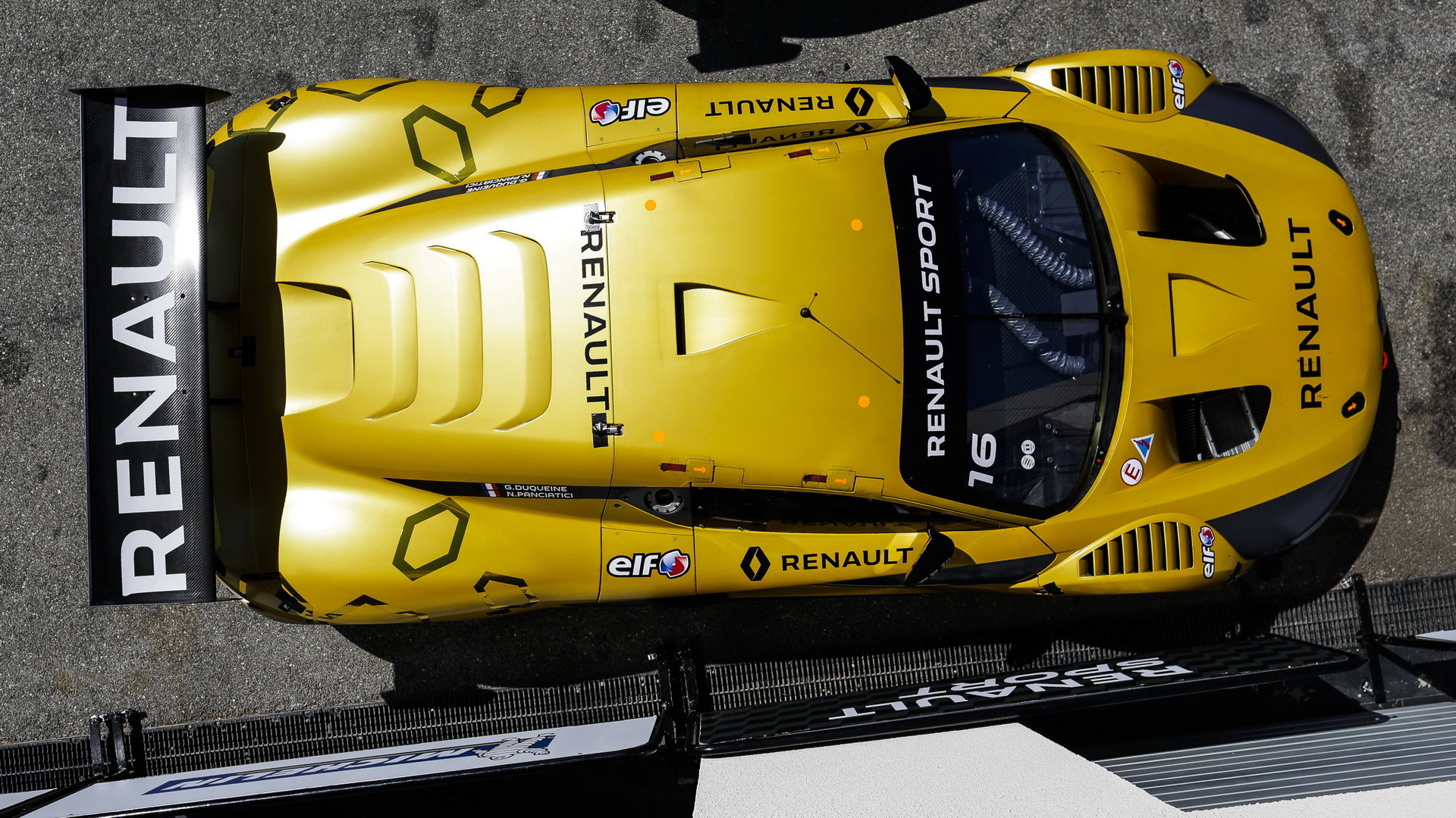 Renault RS01, s nímž bude Kubica o víkendu jezdit ve Spa