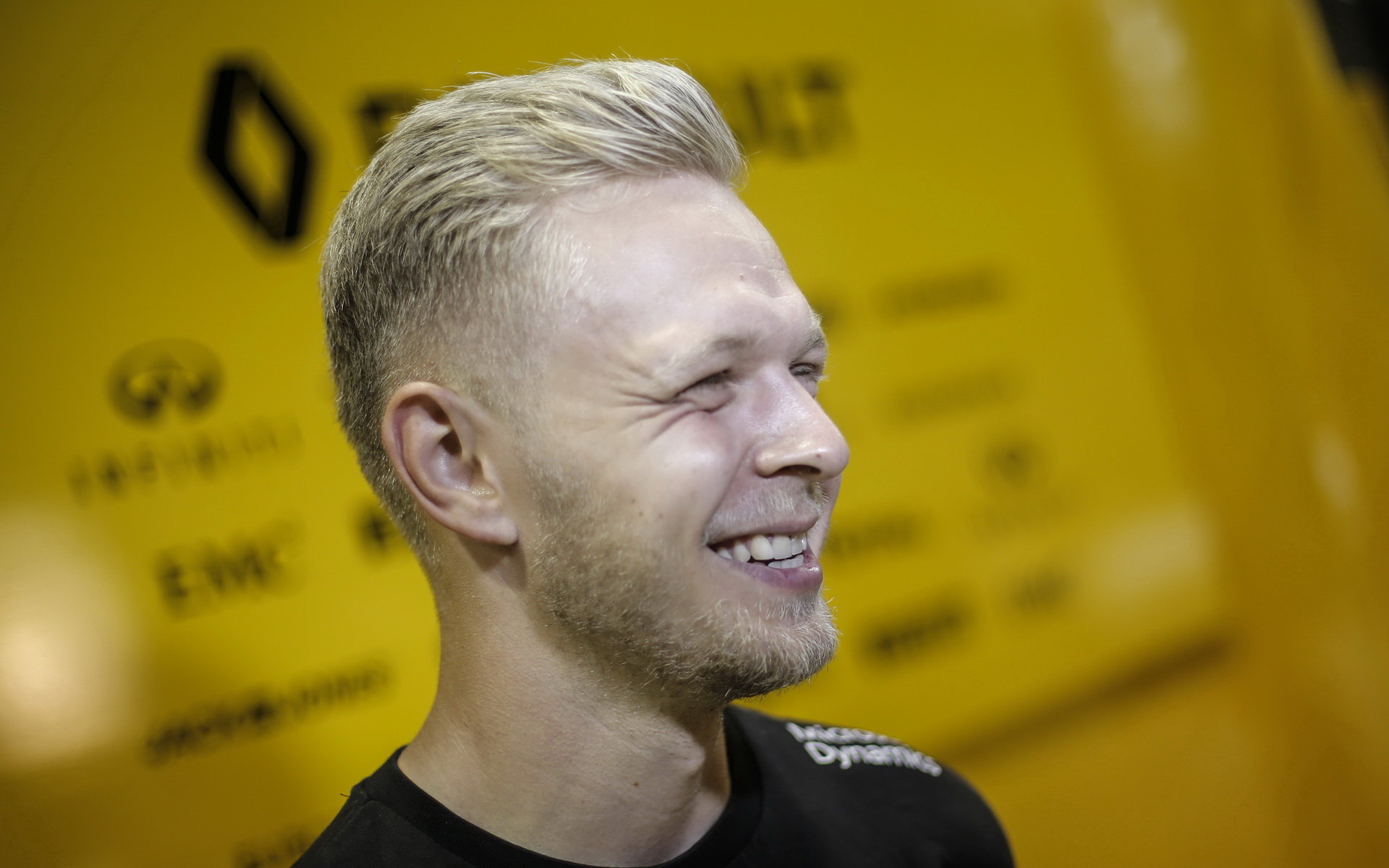Magnussen zabodoval i bez vody, což mu vykouzlilo úsměv na tváři