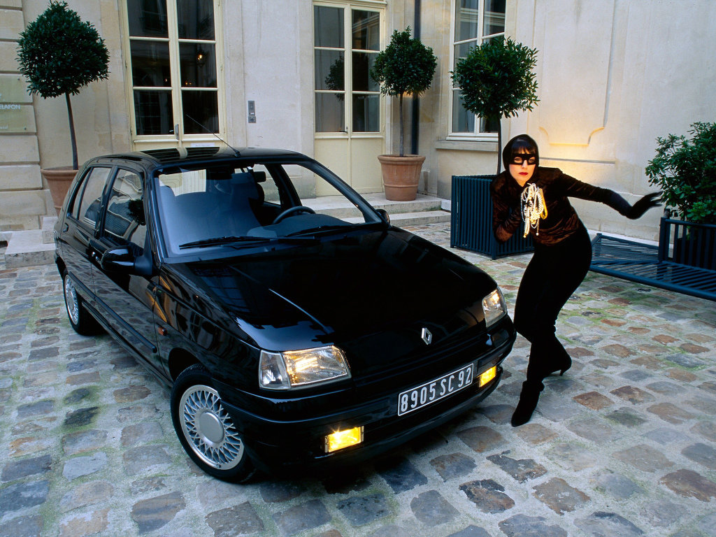 Renault Clio Baccara