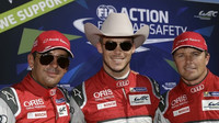 Jezdci Audi Sport Team Joest Benoit Tréulier, André Lotterer a Marcel Fässler