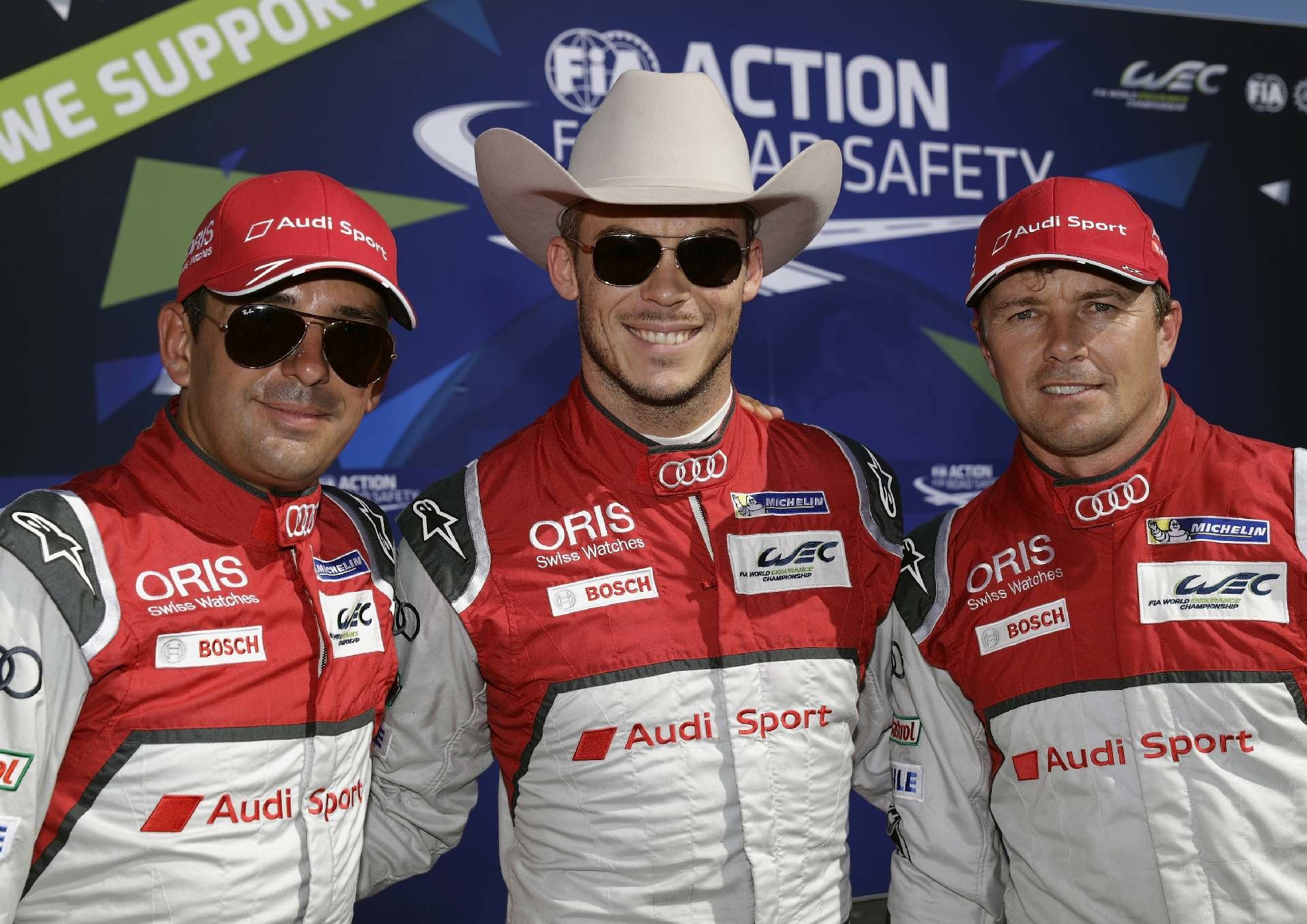 Jezdci Audi Sport Team Joest Benoit Tréulier, André Lotterer a Marcel Fässler