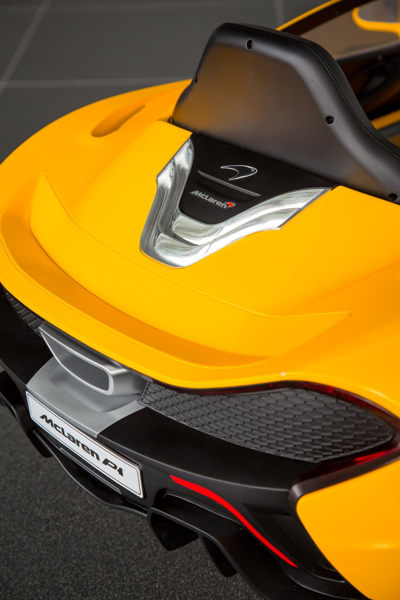 Ride On McLaren P1 je nejdostupnějším modelem britské automobilky.