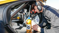 Robert Kubica v kokpitu Renaultu RS01
