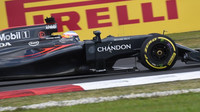 Fernando Alonso v kvalifikaci v Malajsii