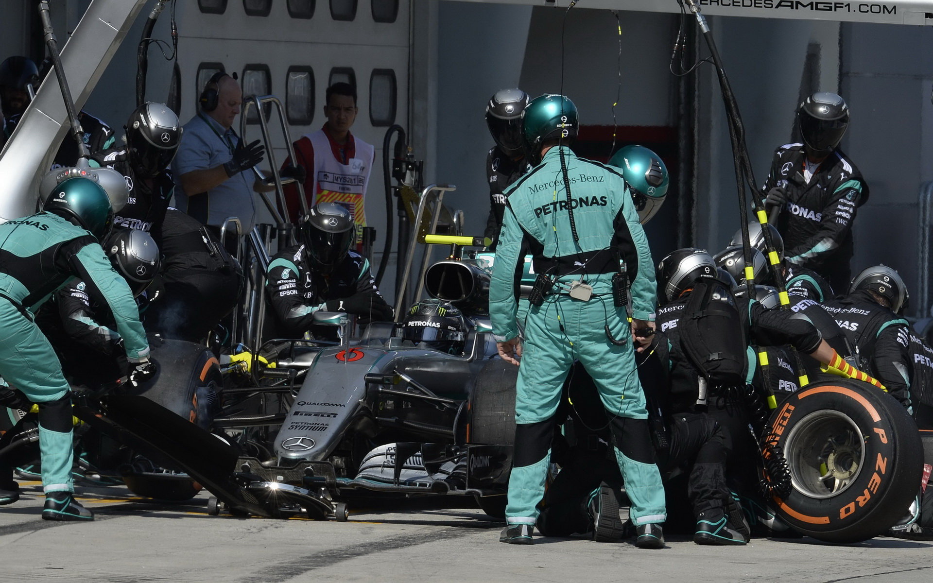Nico Rosberg v závodě v Malajsii