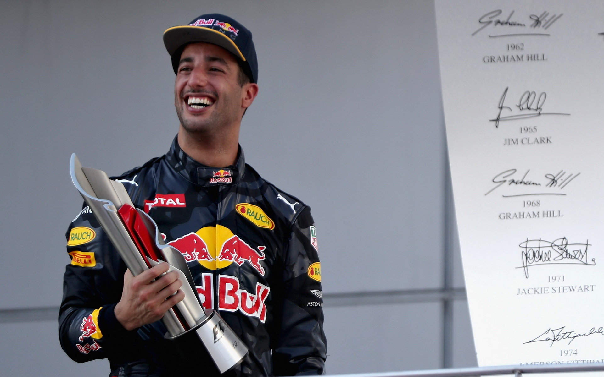 Daniel Ricciardo získal celkově čtvrtý triumf v F1