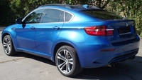 Ministerstvo vnitra prodává v aukci zabavená auta kvůli trestné činnosti, zde BMW X6 M.