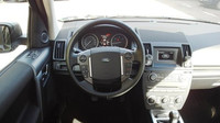 Ministerstvo vnitra prodává v aukci zabavená auta kvůli trestné činnosti, zde Land Rover Freelander.