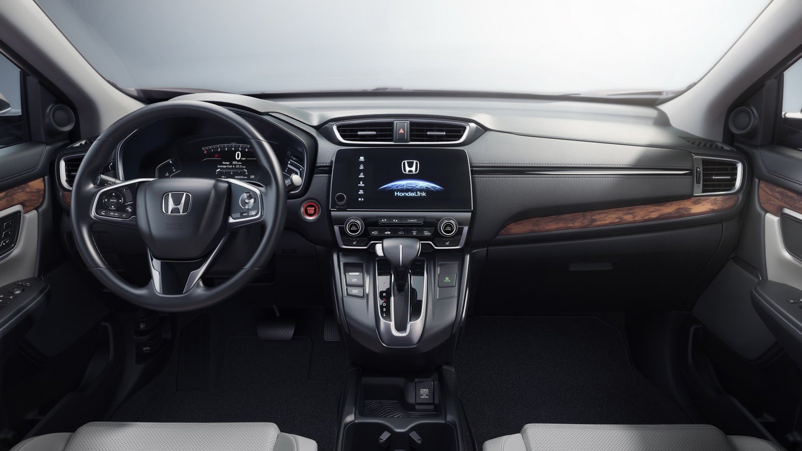 Nová Honda CR-V překvapuje na všech frontách.