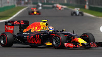 Max Verstappen s Red Bullem