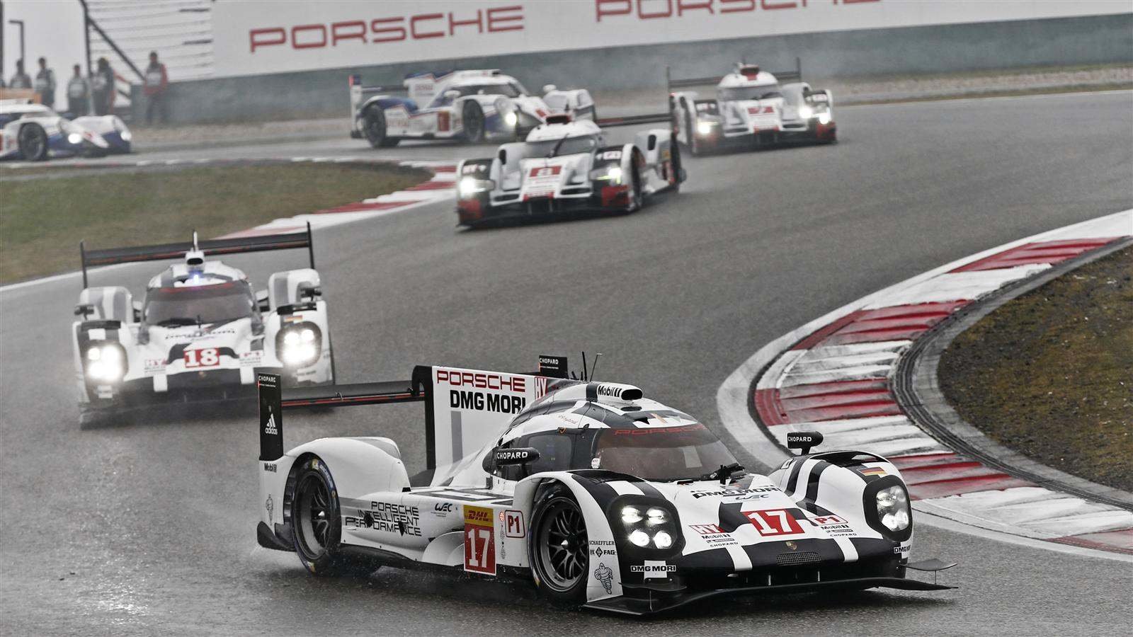 Porsche 919 Hybrid na okruhu v Šanghaji