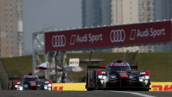 Audi R18 e-tron quattro posádky André Lotterer, Marcel Fässler, Benoit Tréluyer nebude na svůj poslední závod v Číně vzpomínat v dobrém
