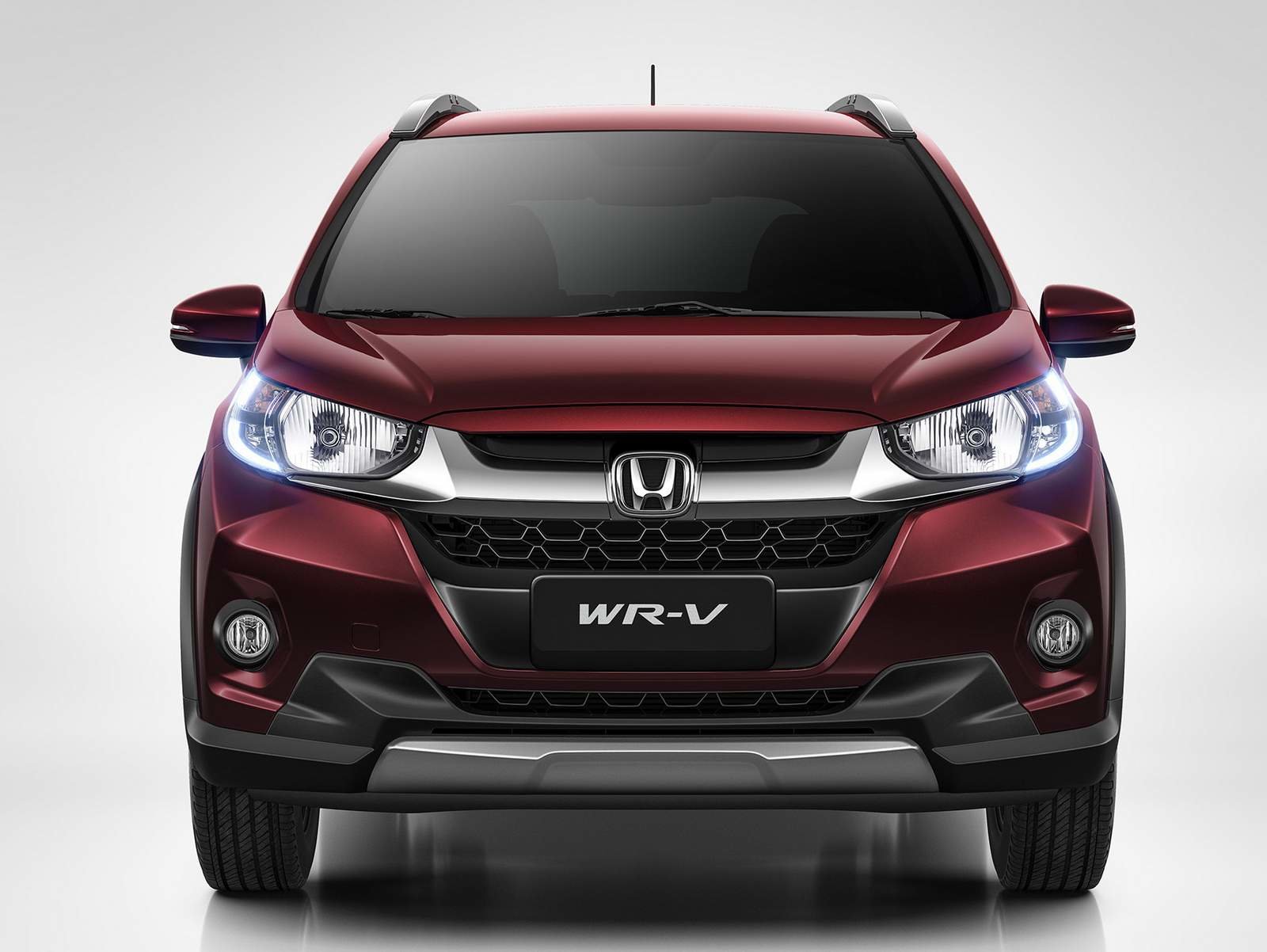 Honda WR-V je nejnovějším terénním počinem z Japonska.