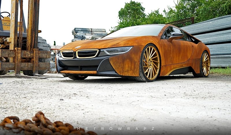 Zrezivělé BMW i8 může být realitou