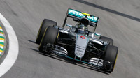 Nico Rosberg v kvalifikaci v Brazílii