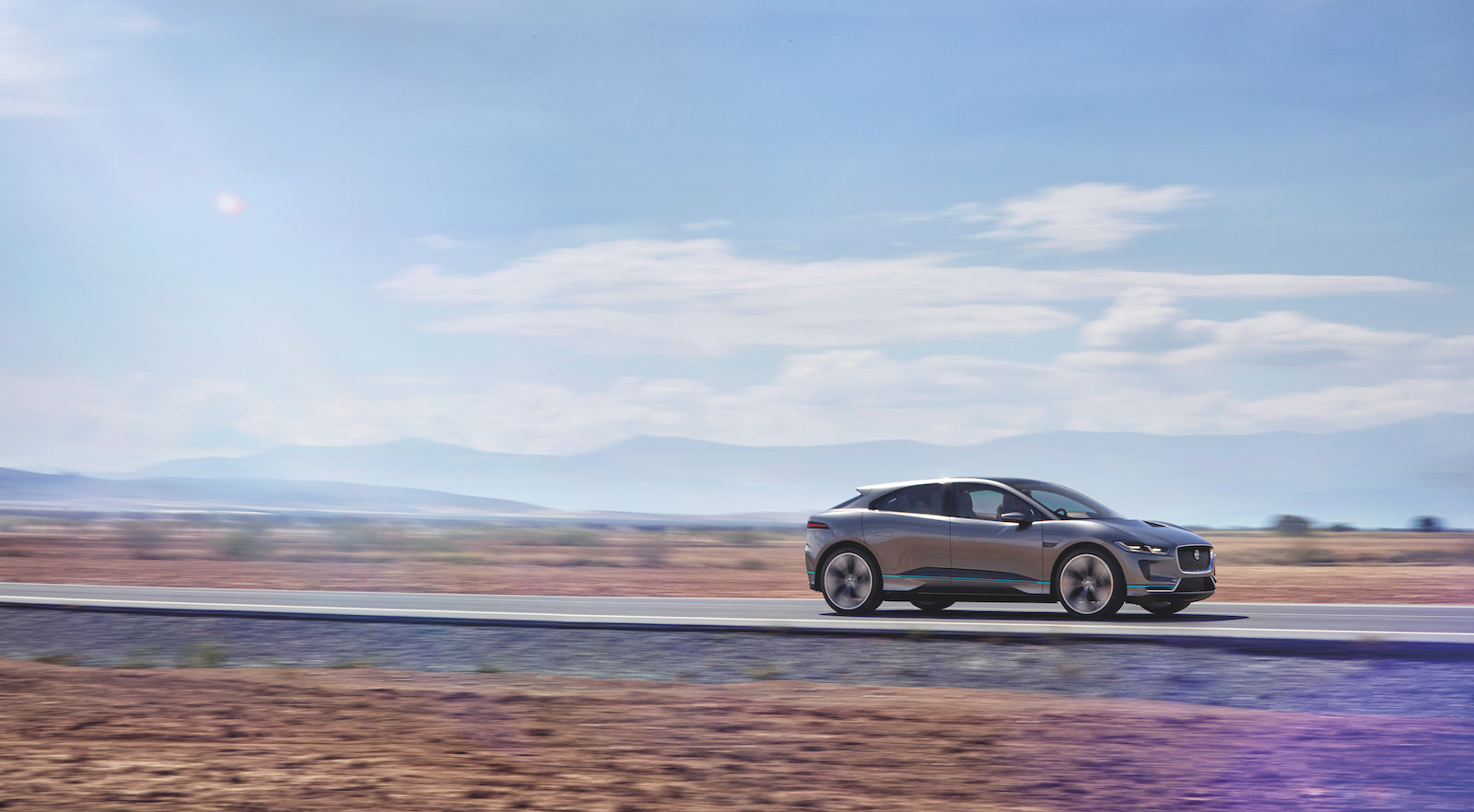Jaguar I-Pace je ukázkou britského konkurenta americké Tesly Model X.