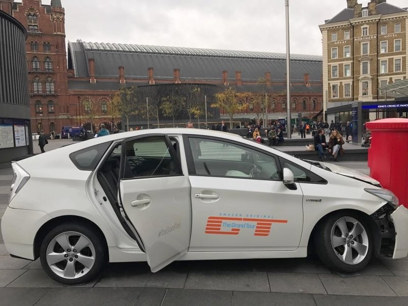 Nabouraná Toyota Prius v Londýně - Grand Tour (TV pořad Amazonu)