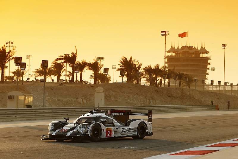 Porsche 919 Hybrid posádky Romain Dumas, Neel Jani, Marc Lieb