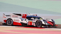 Toyota TS050 Hybrid posádky Anthony Davidson, Sébastien Buemi, Kazuki Nakajima