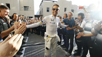 Jenson Button v Abú Zabí