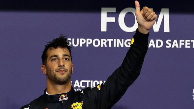 Daniel Ricciardo po kvalifikaci v Abú Zabí