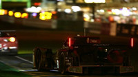 Audi R18 e-tron quattro posádky Lioc Duval, Oliver Jarvis, Lucas Di Grassi