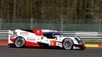 Toyota TS050 Hybrid posádky Sébastien Buemi, Kazuki Nakajima, Anthony Davidson