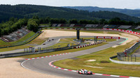 Toyota TS050 Hybrid posádky Sébastien Buemi, Kazuki Nakajima, Anthony Davidson