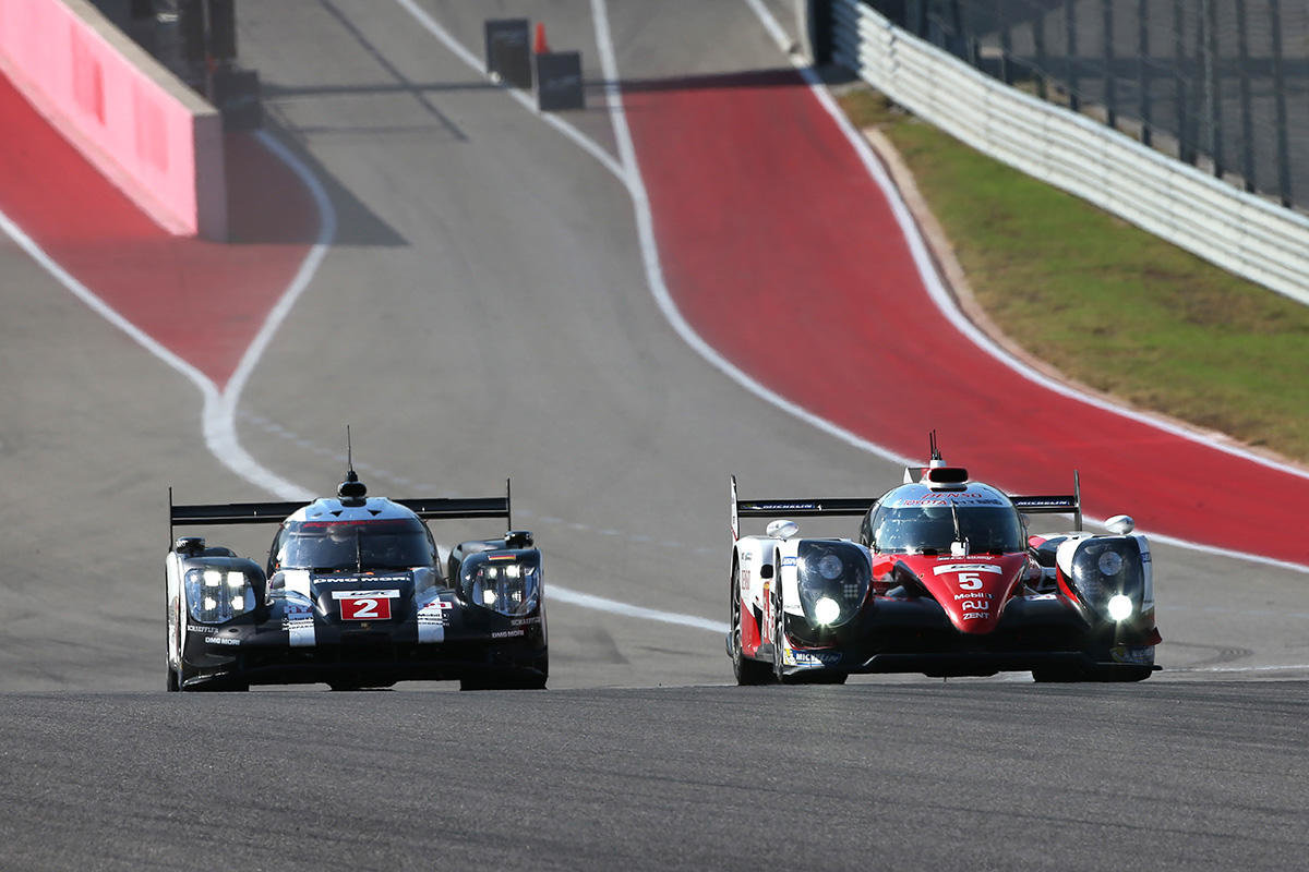 Toyota TS050 Hybrid posádky Sébastien Buemi, Kazuki Nakajima, Anthony Davidson