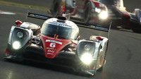 Toyota TS050 Hybrid posádky Stéphane Sarrazin, Kamui Kobayashi, Mike Conway