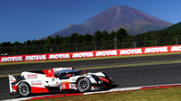 Toyota TS050 Hybrid posádky Stéphane Sarrazin, Kamui Kobayashi, Mike Conway