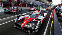 Toyota TS050 Hybrid posádky Sébastien Buemi, Kazuki Nakajima, Anthony Davidson