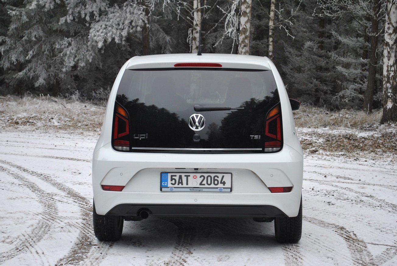 Volkswagen up! Beats 1.0 TSI (2016)