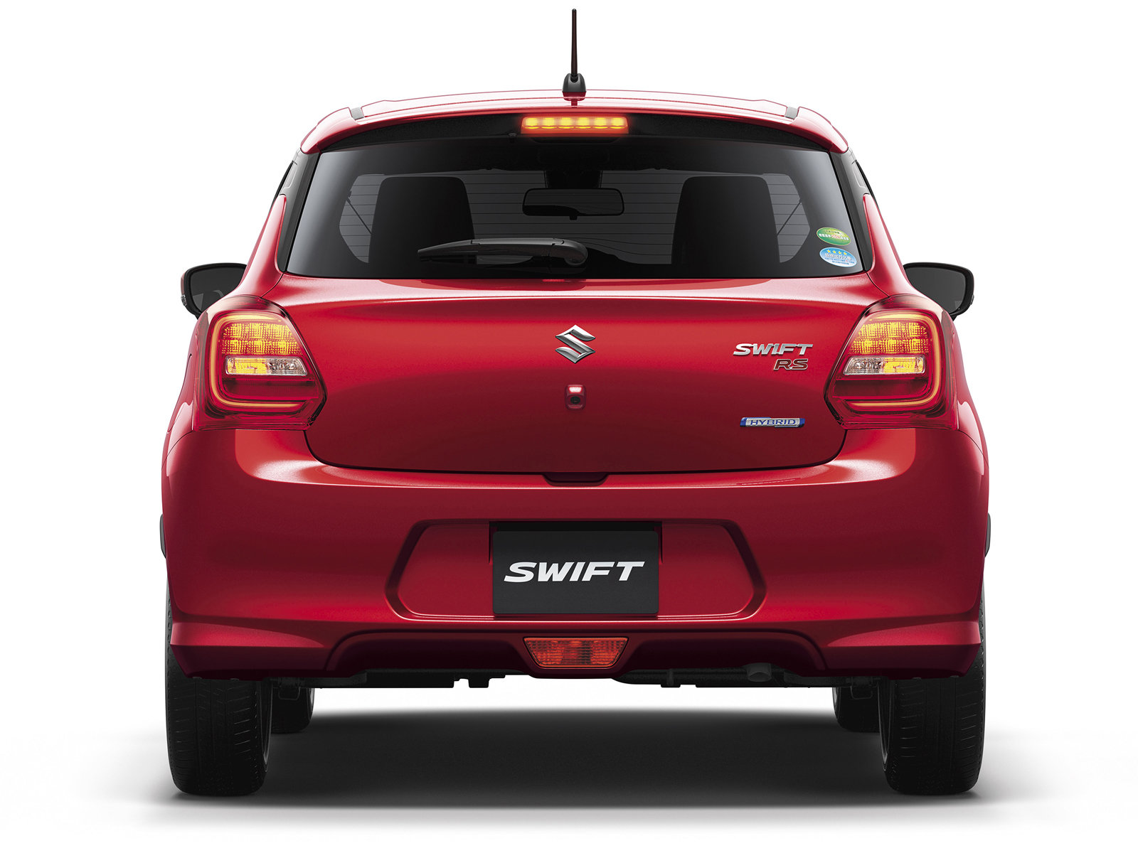 Nová generace Suzuki Swift dospěla a nabízí také hybridní pohon.