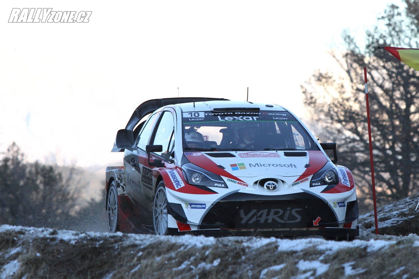 Latvala za volantem nového vozu Toyota Yaris WRC