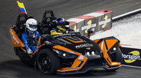 Závod šampionů 2017 v Miami - Montoya s vozem Polaris Slingshot SLR