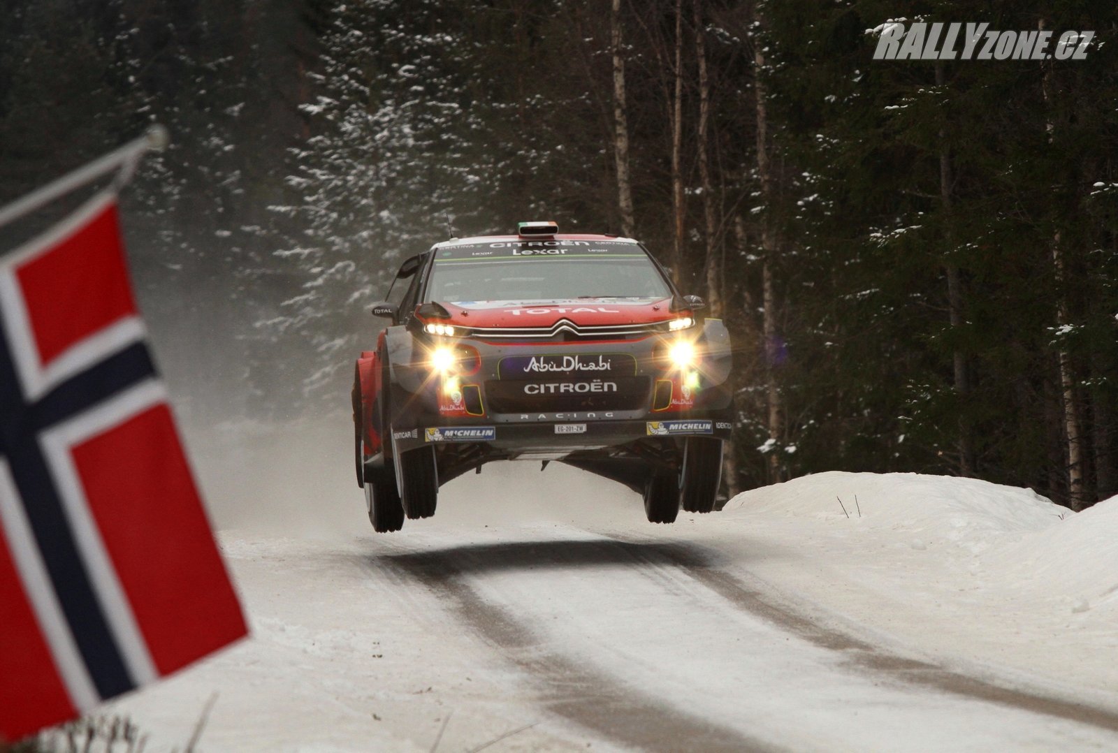 Problémy s C3 WRC přiznává i Matton