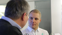 Valtteri Bottas na návštěvě Mercedesu ve Stuttgartu